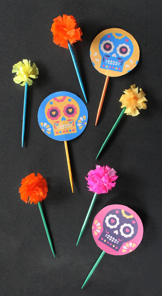 Toppers and wrappers for Dia de los Muertos cupcakes: Made to look like cacti