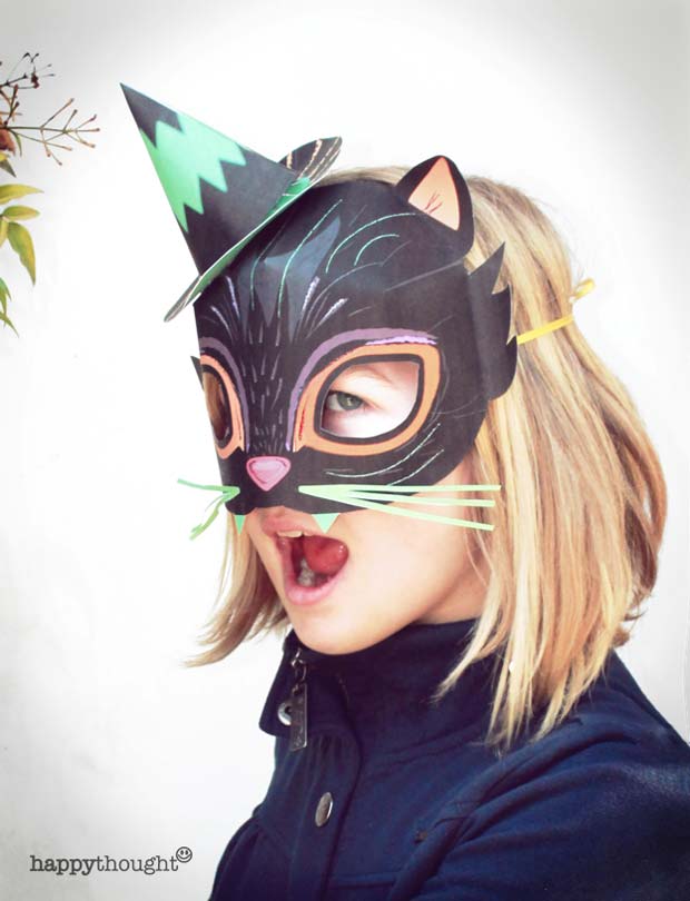 Cat mask and witches hat costume: DIY templates for dressing up at Halloween