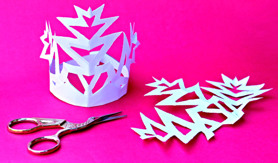 Snowflake paper craft headpieces templates and instructions - Happythought Holiday craft activity pack!