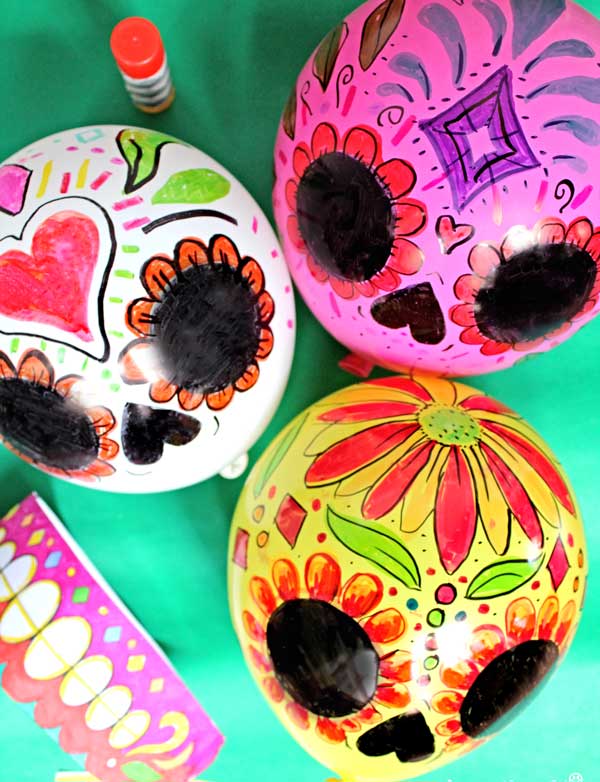Color in your own balloon calavera skulls - instructions and DIY template