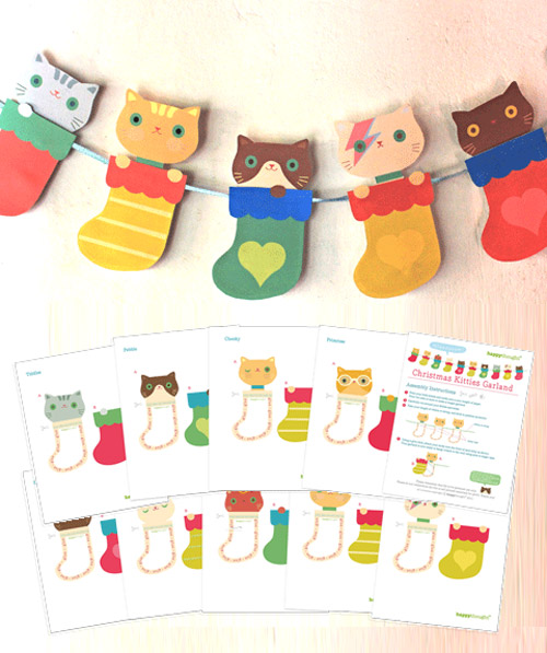 Christmas Kittens in socks garland template decoration idea!